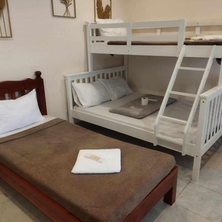 Elnora Delmar Travellers Inn Siquijor Bagian luar foto