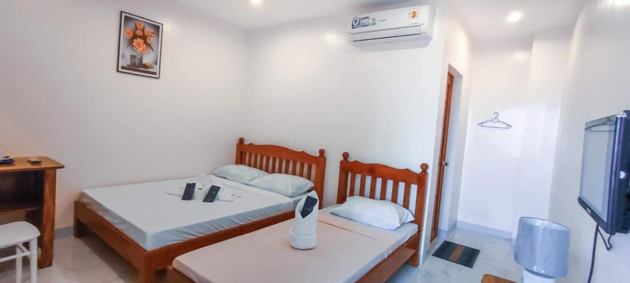 Elnora Delmar Travellers Inn Siquijor Bagian luar foto