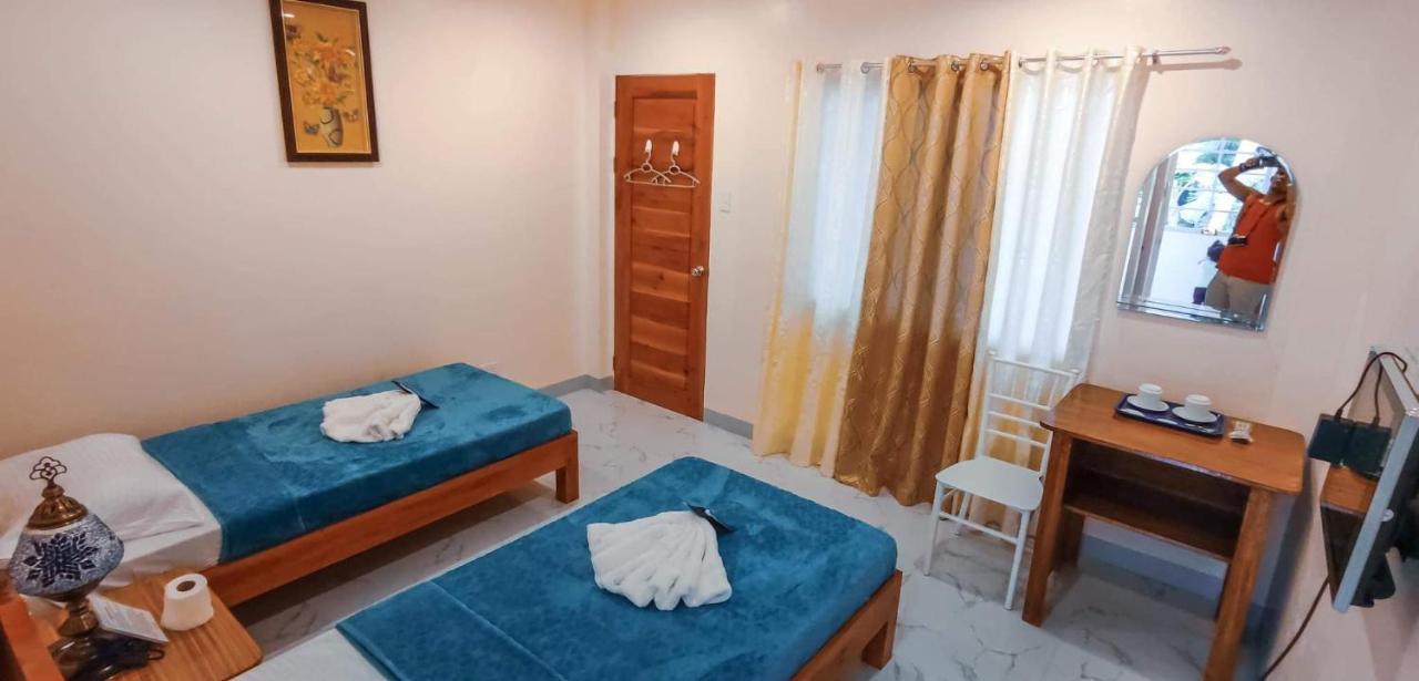 Elnora Delmar Travellers Inn Siquijor Bagian luar foto