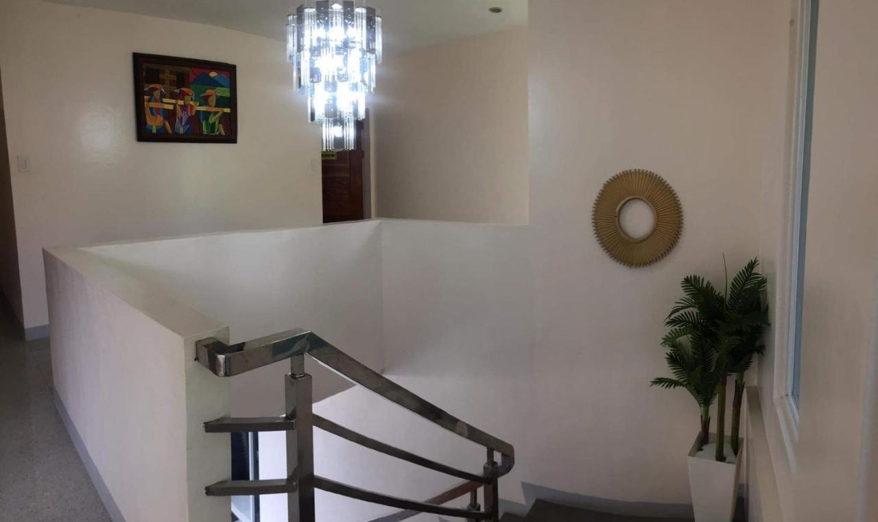 Elnora Delmar Travellers Inn Siquijor Bagian luar foto