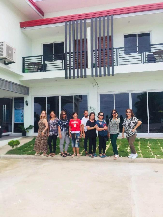 Elnora Delmar Travellers Inn Siquijor Bagian luar foto