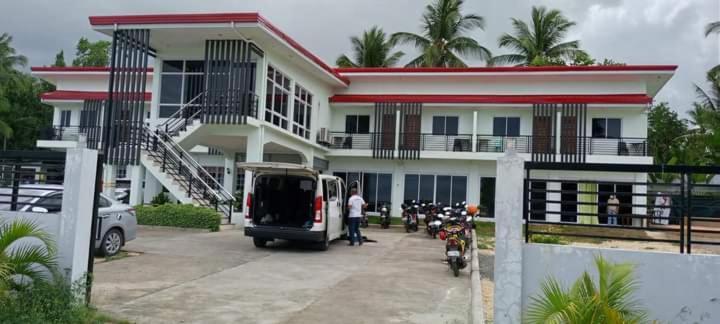Elnora Delmar Travellers Inn Siquijor Bagian luar foto
